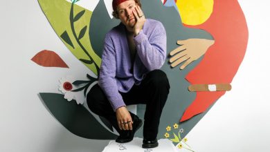 Aleks Grey - Dua Sisi Cinta yang Terluka: "Hurt Me" dan "Please Come Home" 1