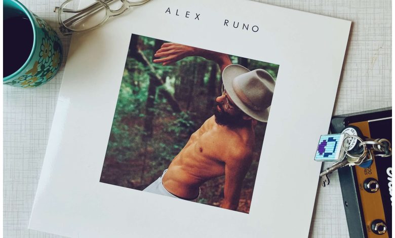 Alex Runo Merilis EP 'Living & Breathing' - Sebuah Perjalanan Emosi dalam Lima Babak