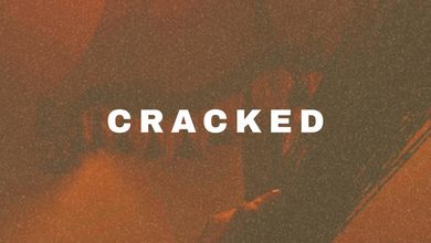 Sylva Faye Membawa Lima Retakan di CRACKED, dan Semuanya Disengaja 5