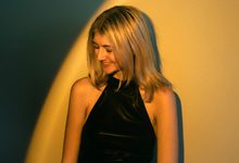 Ava Valianti - acupuncture 1