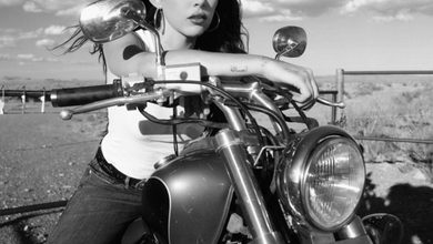 Ulasan lagu Kitty Coen - Psycho From Texas - ParaPOP
